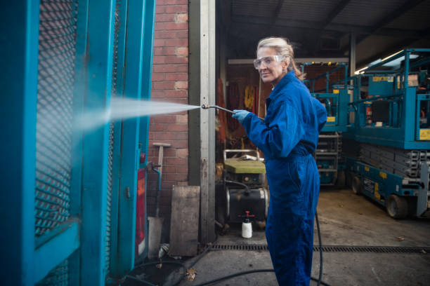 Professional Pressure Washing Services in Middletown, KY